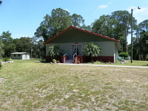 6005 Highway 40 W Yankeetown FL 34498