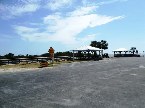 6005 Highway 40 W Yankeetown FL 34498