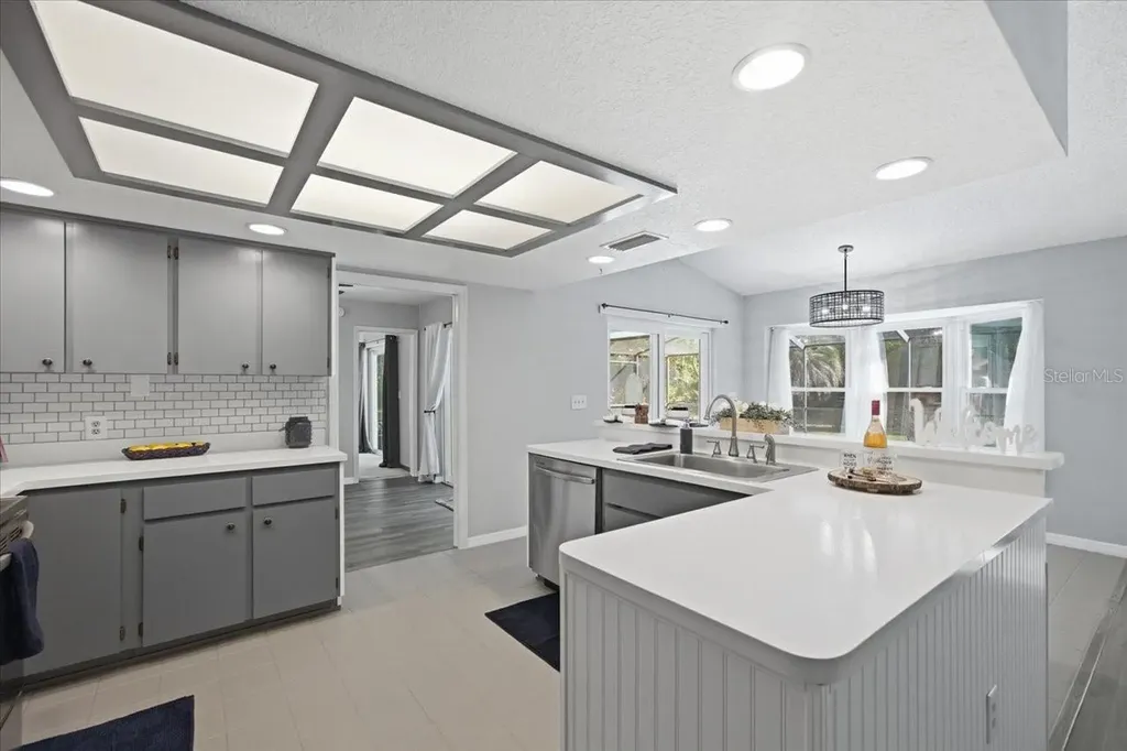 8370 Windridge Way Weeki Wachee FL 34613