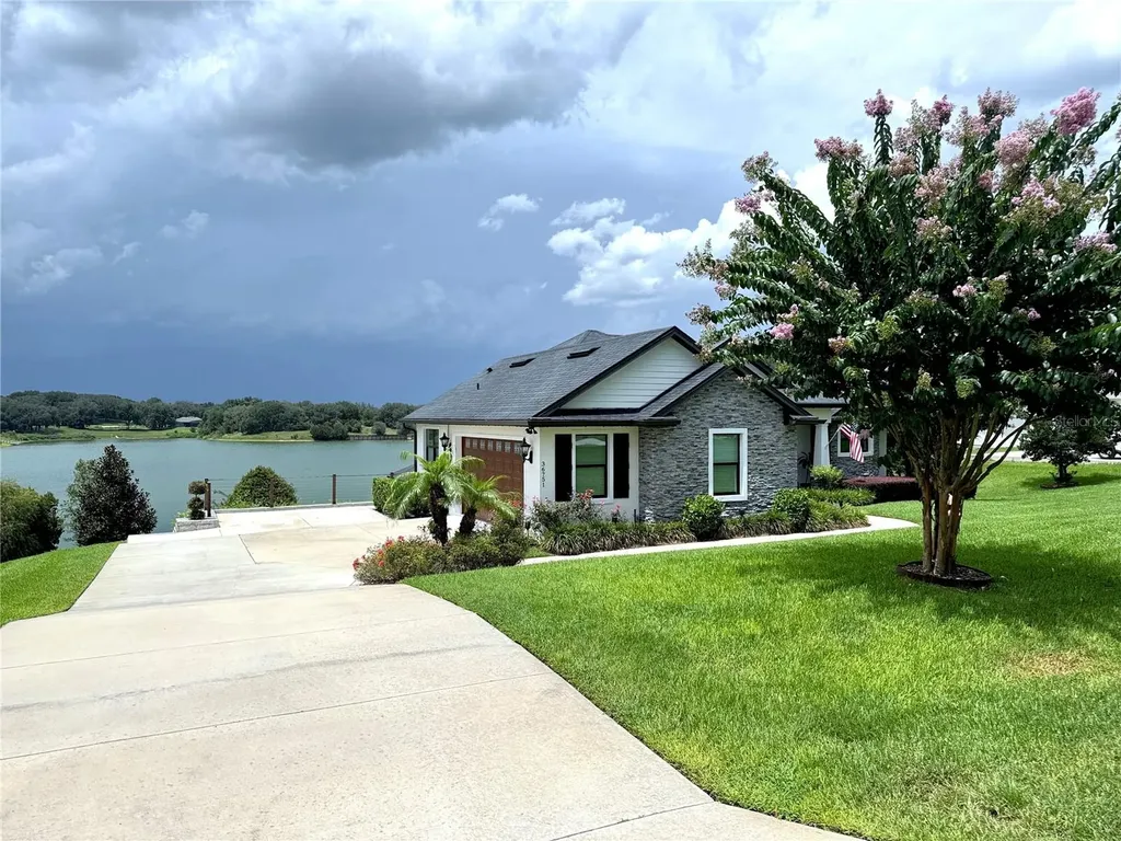 36751 Barrington Drive Eustis FL 32736