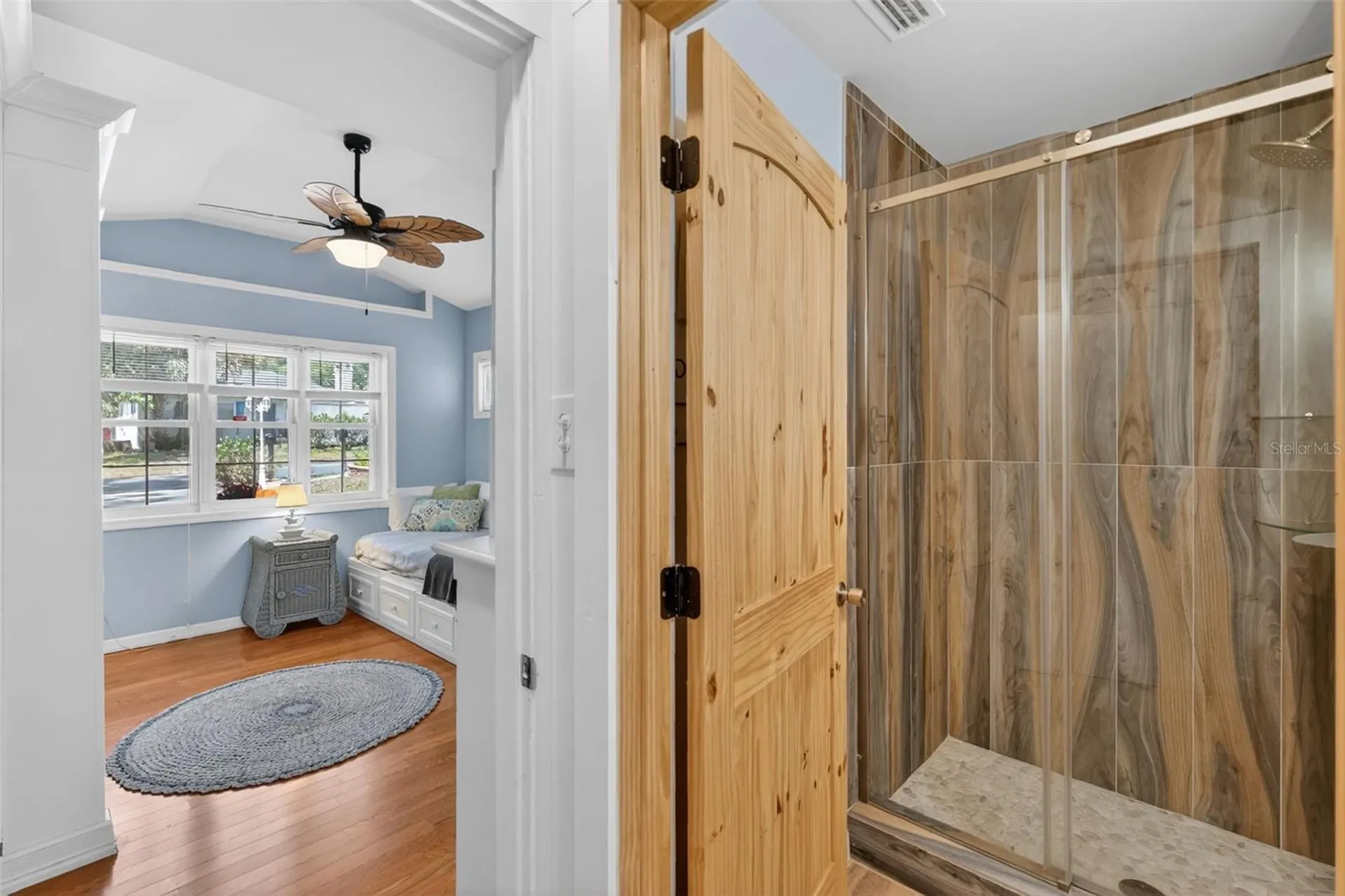 422 W 11th Avenue Mount Dora FL 32757