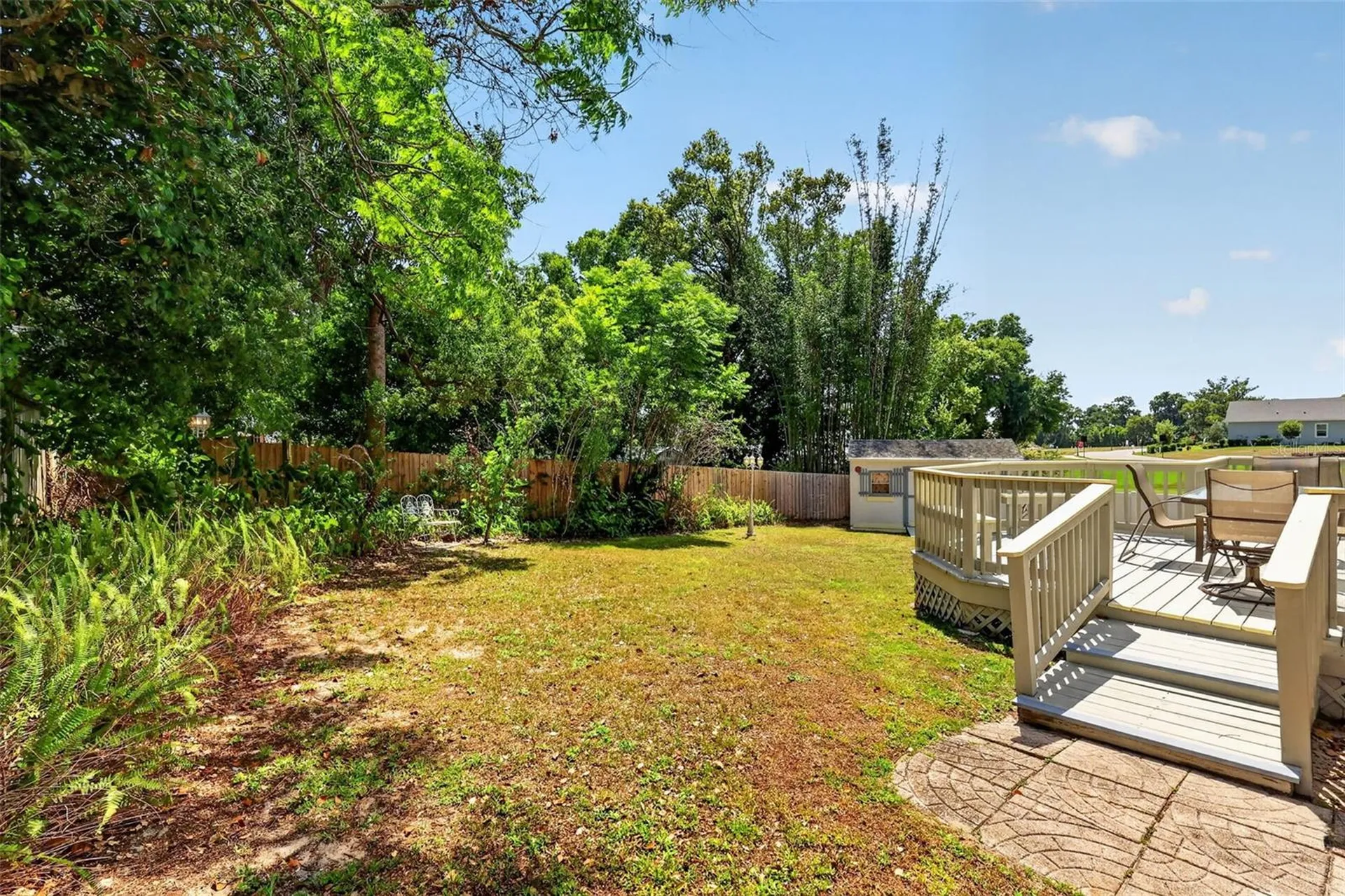 422 W 11th Avenue Mount Dora FL 32757