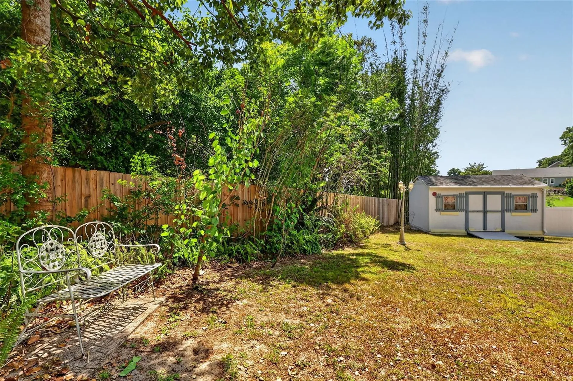 422 W 11th Avenue Mount Dora FL 32757