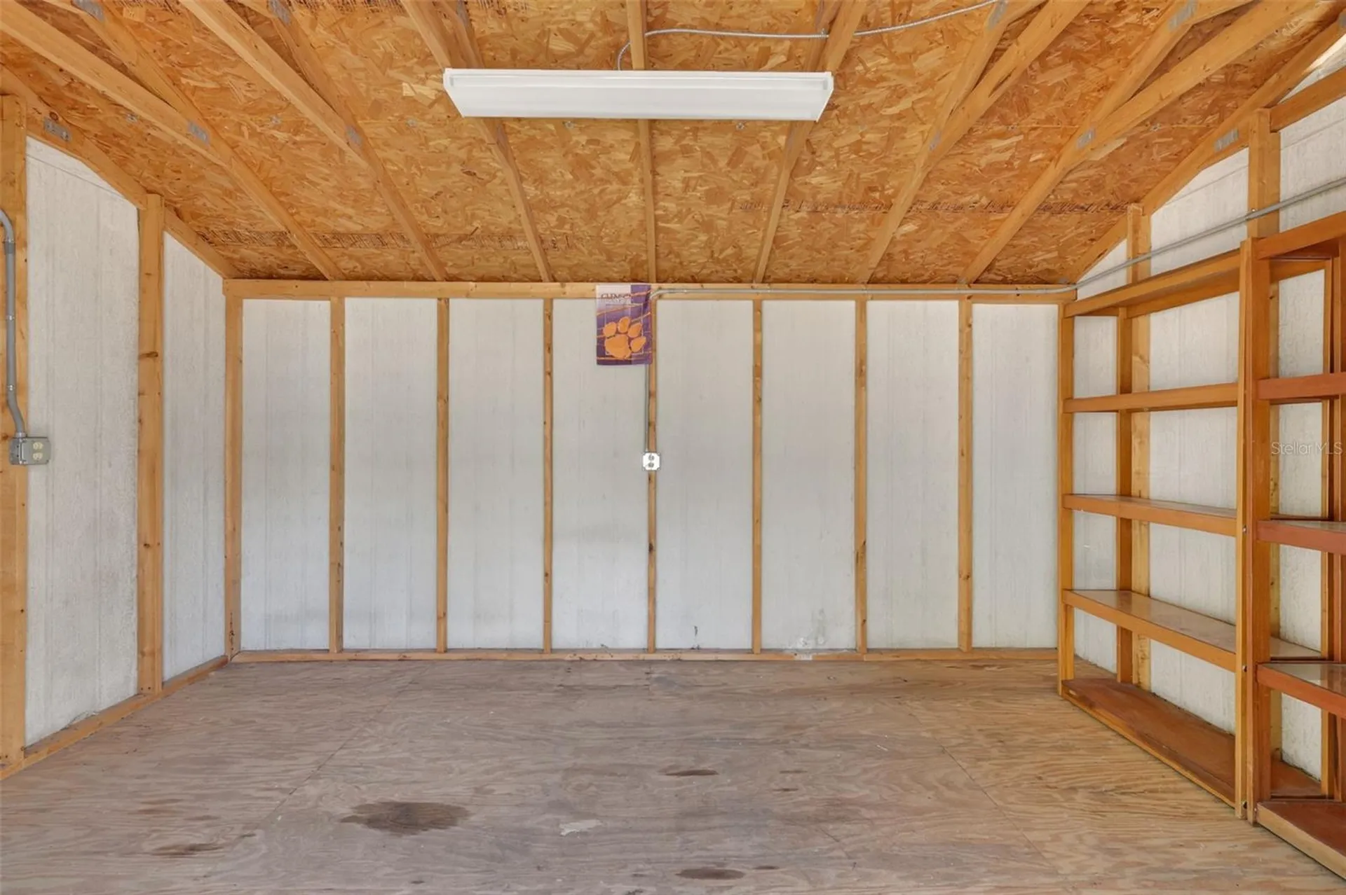 422 W 11th Avenue Mount Dora FL 32757