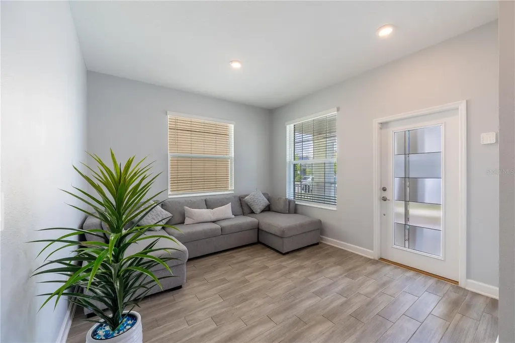 11456 Rhyme Avenue Orlando FL 32832