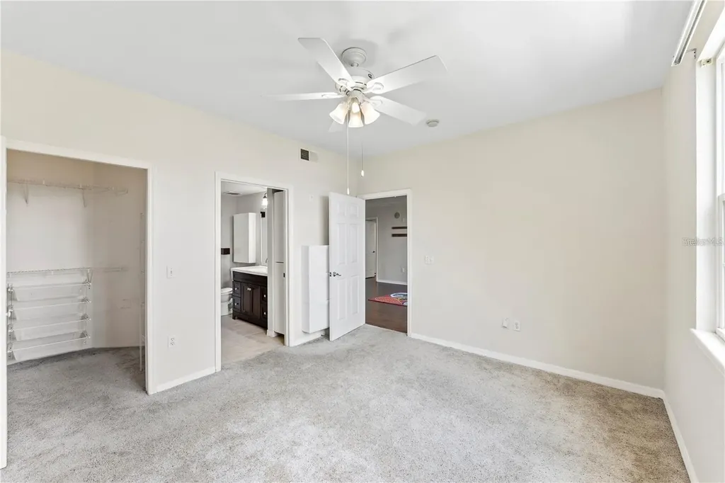 3384 Corona Village Way Orlando FL 32835