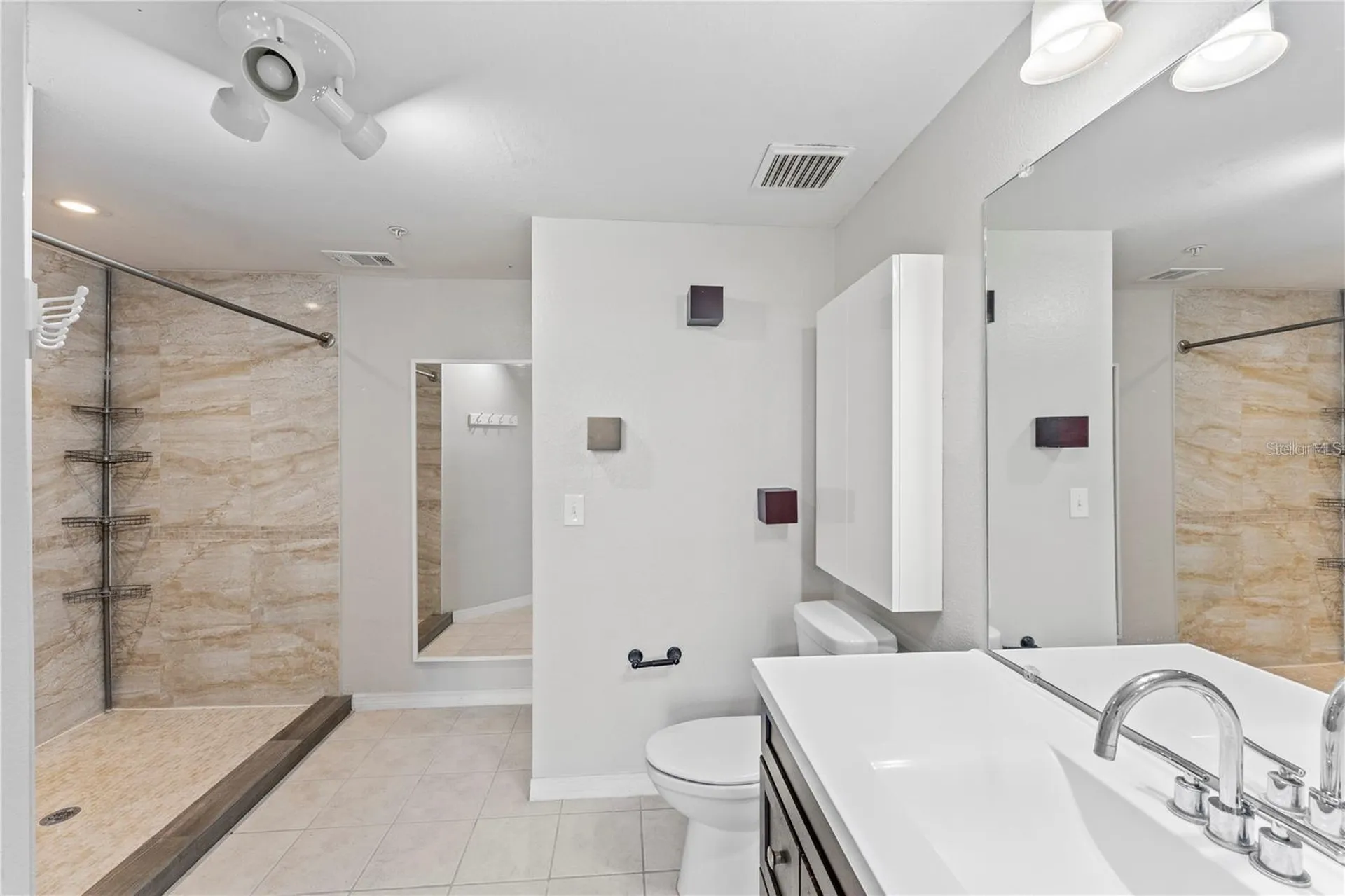 3384 Corona Village Way Orlando FL 32835