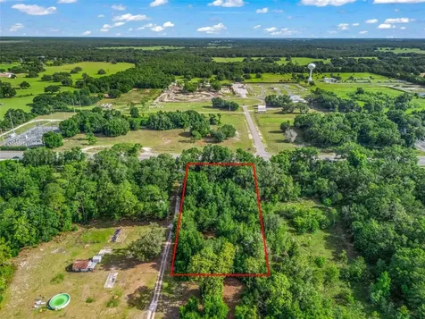2823 W C 48 Bushnell FL 33513