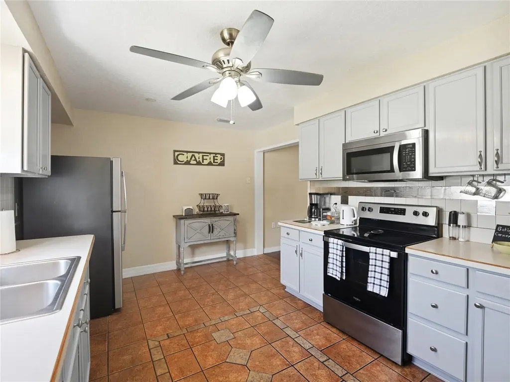 1423 Louisiana Avenue St Cloud FL 34769