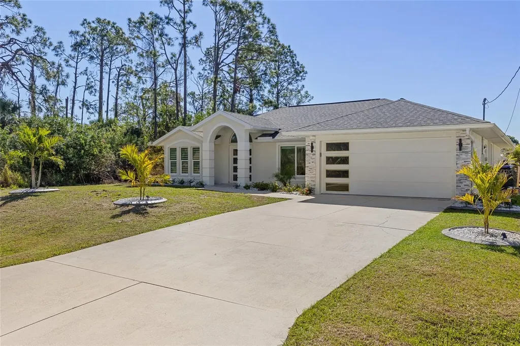4485 Hansard Avenue North Port FL 34286