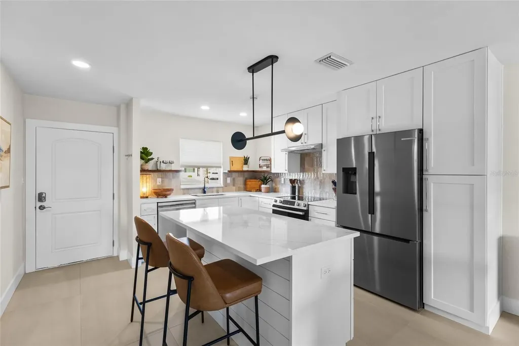 3330 Gulf Of Mexico Drive Longboat Key FL 34228