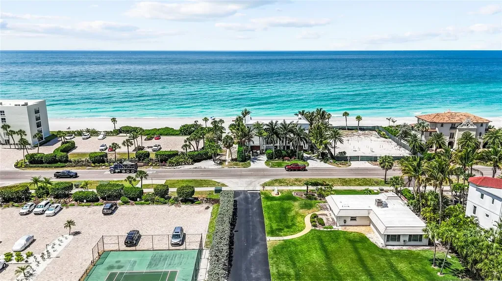 3330 Gulf Of Mexico Drive Longboat Key FL 34228