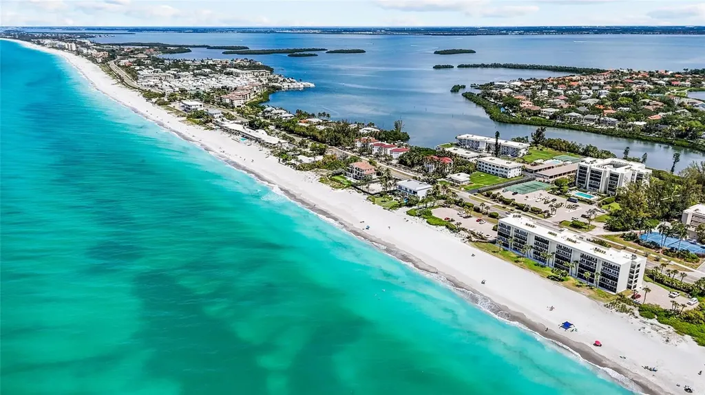 3330 Gulf Of Mexico Drive Longboat Key FL 34228