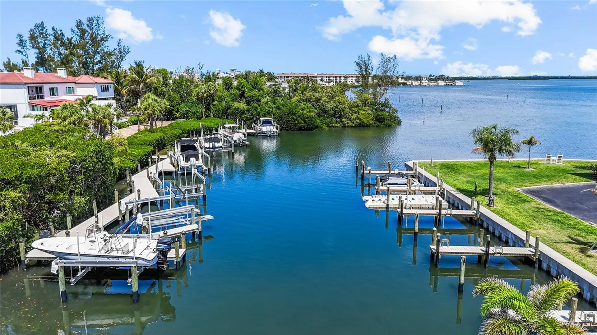 3330 Gulf Of Mexico Drive Longboat Key FL 34228