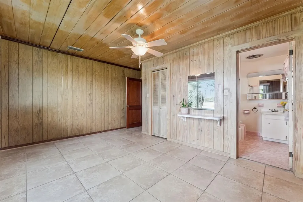 4111 Lake Lockhart Drive Orlando FL 32810