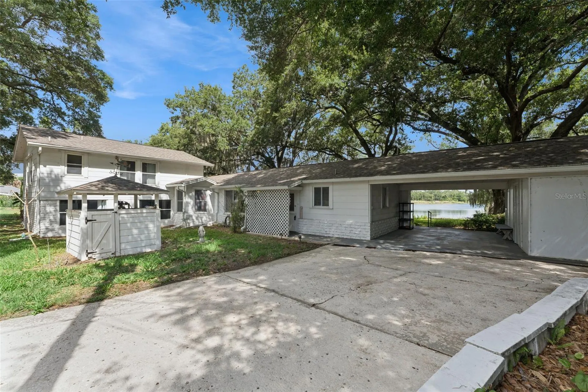 4111 Lake Lockhart Drive Orlando FL 32810