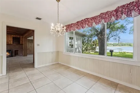 4111 Lake Lockhart Drive Orlando FL 32810