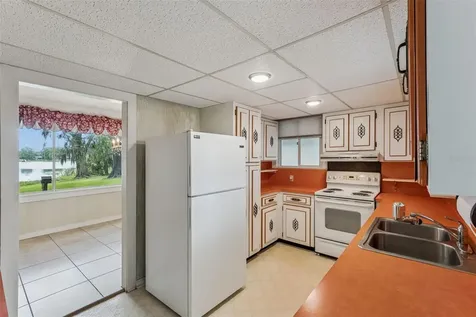 4111 Lake Lockhart Drive Orlando FL 32810