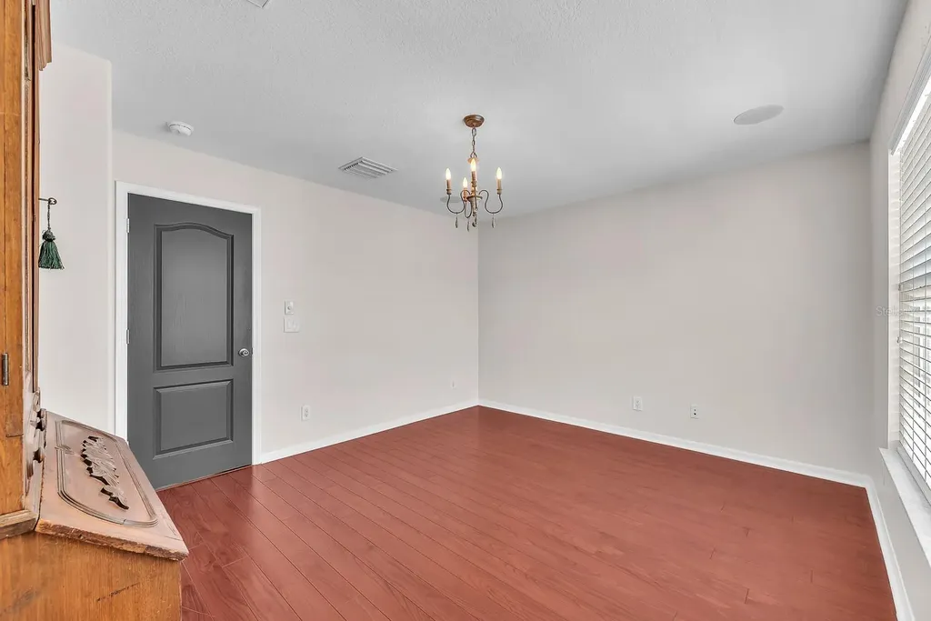 16108 Loneoak View Drive Lithia FL 33547