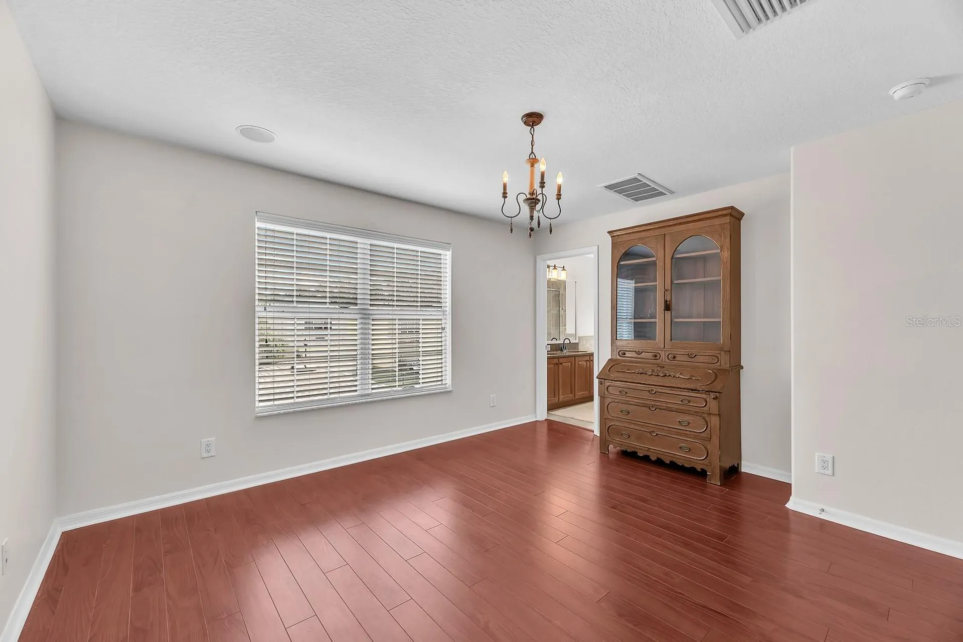 16108 Loneoak View Drive Lithia FL 33547