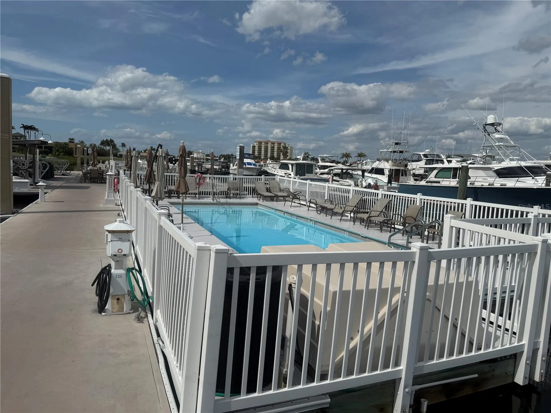 102 Riviera Dunes Way Palmetto FL 34221