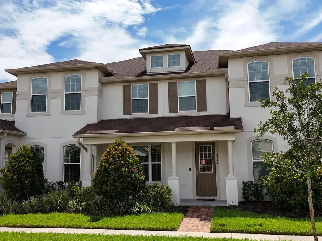2451 Varenna Loop Kissimmee FL 34741