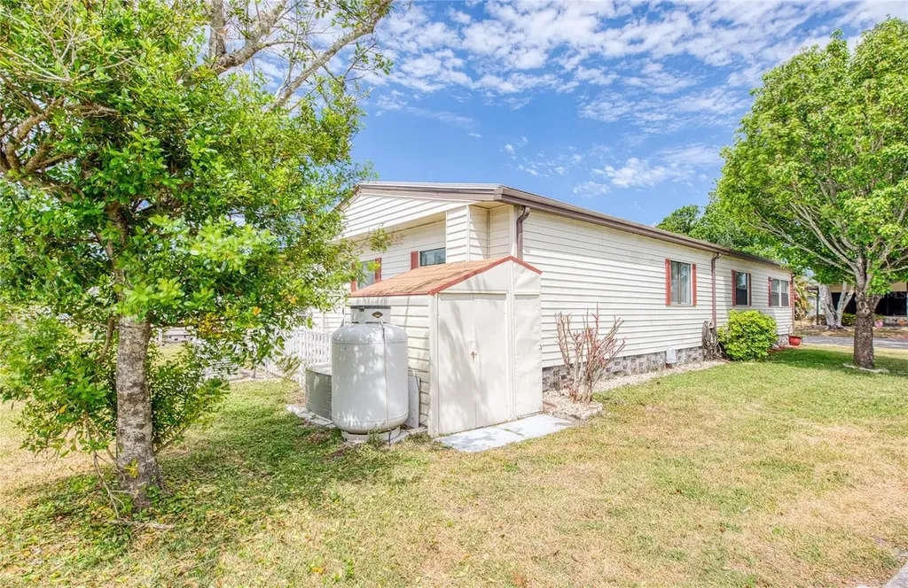 417 Dolphin Drive S Oldsmar FL 34677