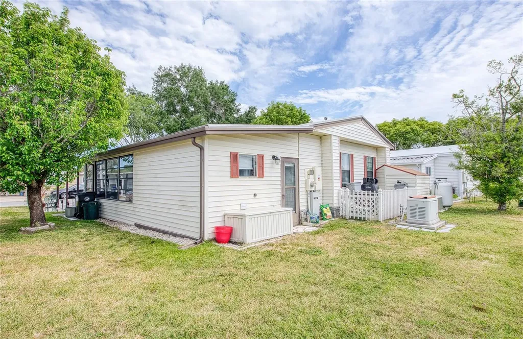 417 Dolphin Drive S Oldsmar FL 34677