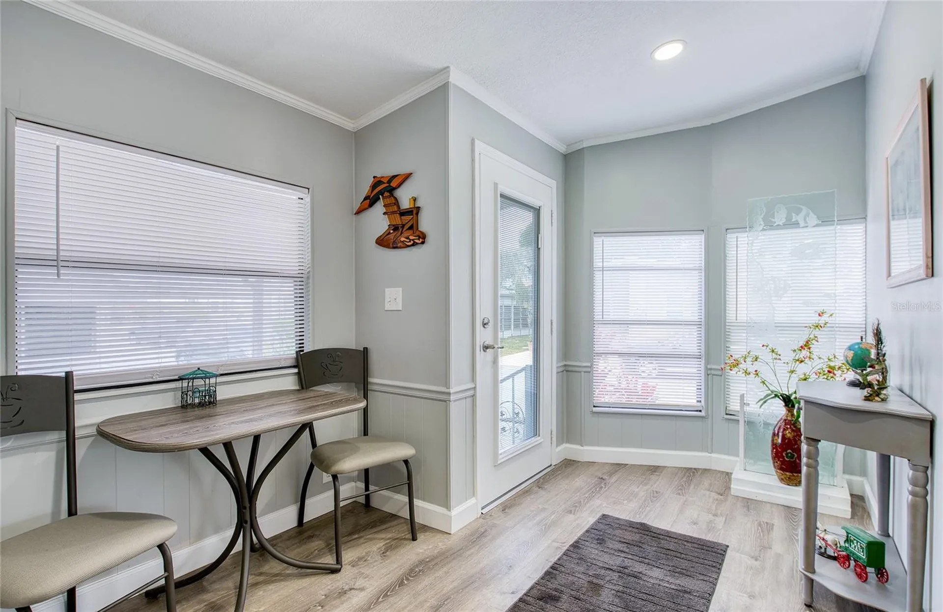417 Dolphin Drive S Oldsmar FL 34677
