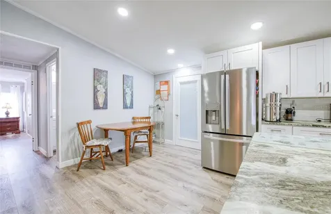 417 Dolphin Drive S Oldsmar FL 34677