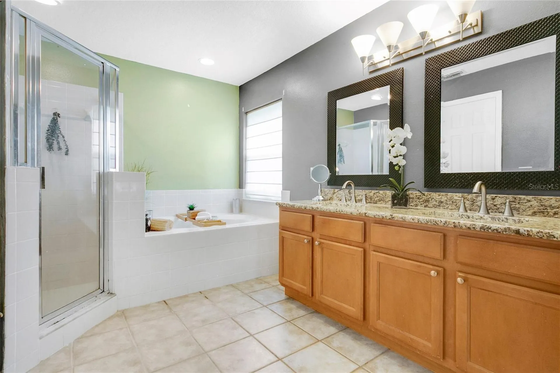 125 Southampton Kissimmee FL 34744