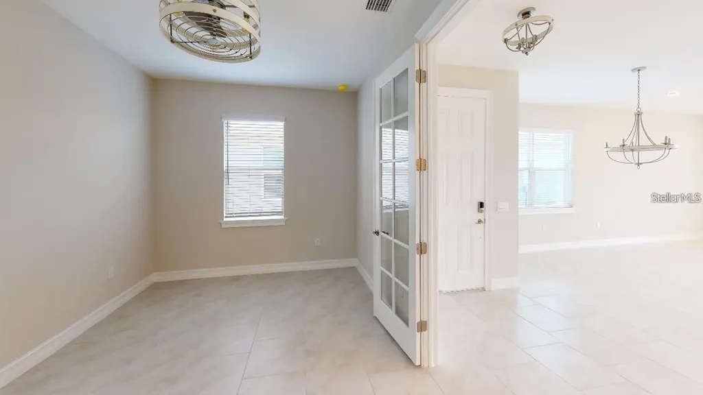 127 Ibiza Loop Venice FL 34292