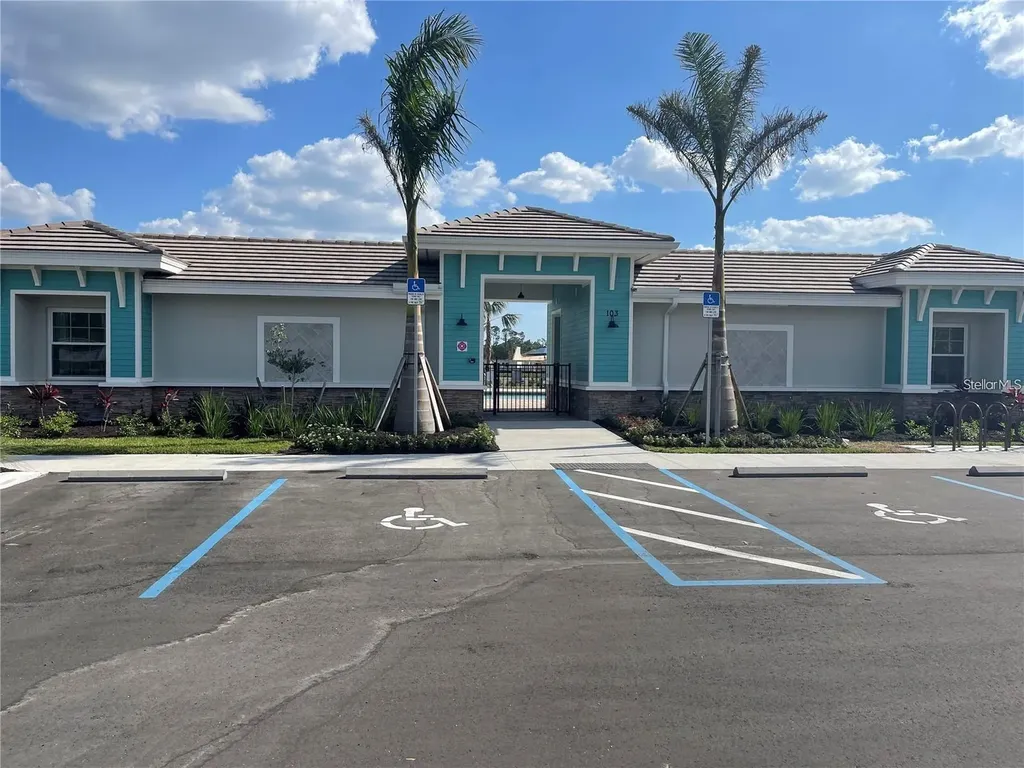 127 Ibiza Loop Venice FL 34292