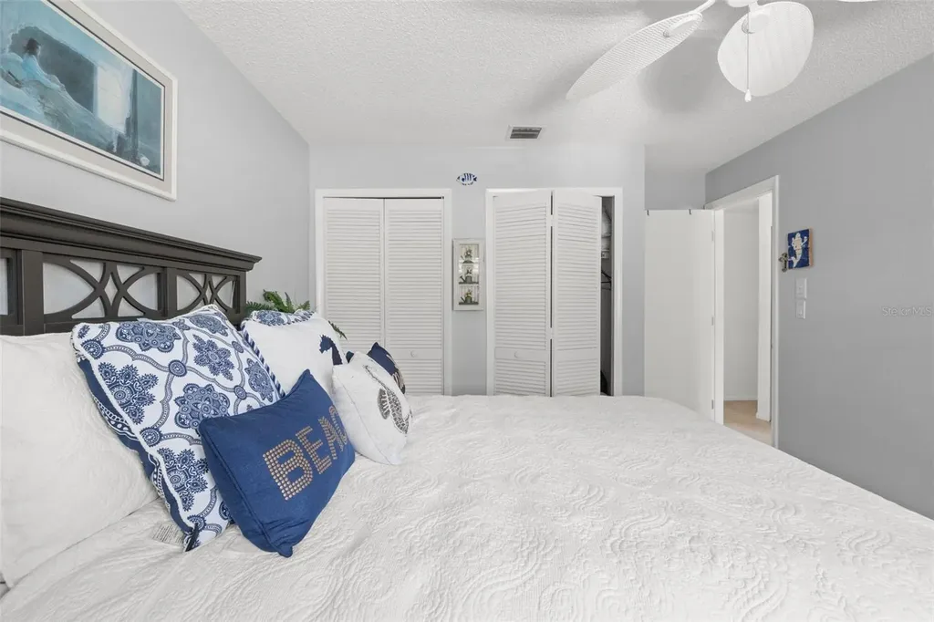 140 Ashley Lane Oldsmar FL 34677