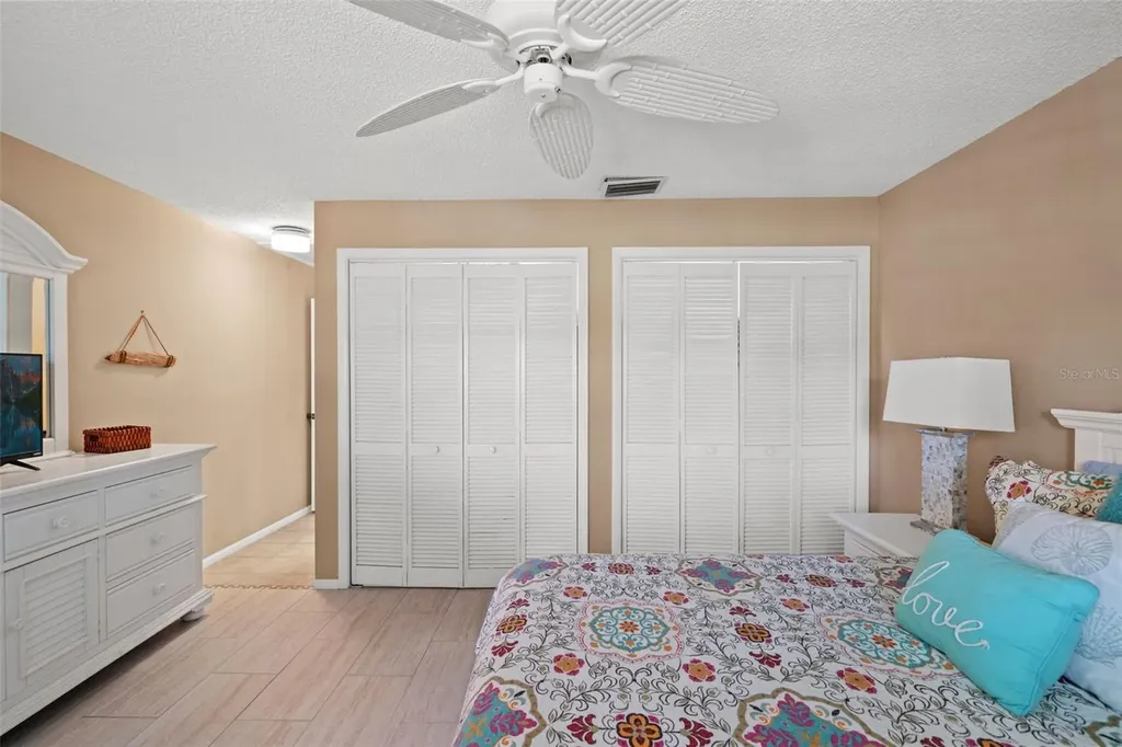 140 Ashley Lane Oldsmar FL 34677