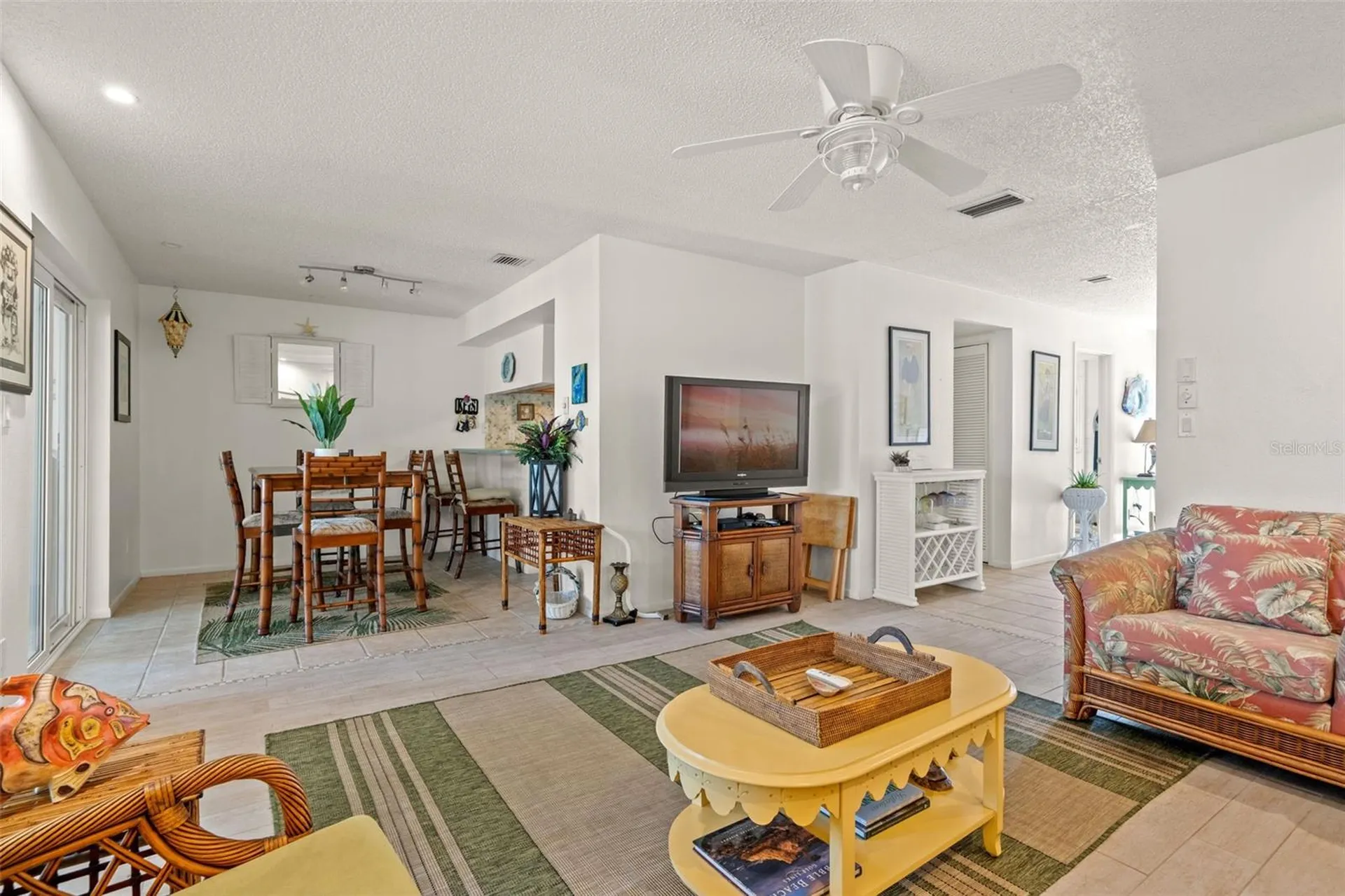 140 Ashley Lane Oldsmar FL 34677