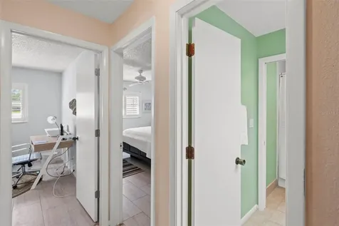 140 Ashley Lane Oldsmar FL 34677