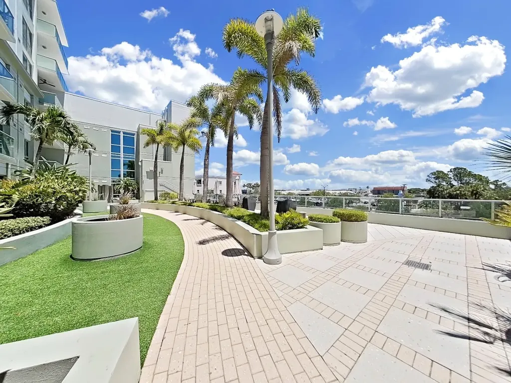 912 Channelside Drive Tampa FL 33602