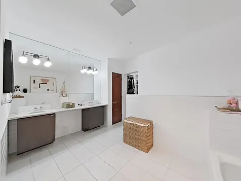 912 Channelside Drive Tampa FL 33602