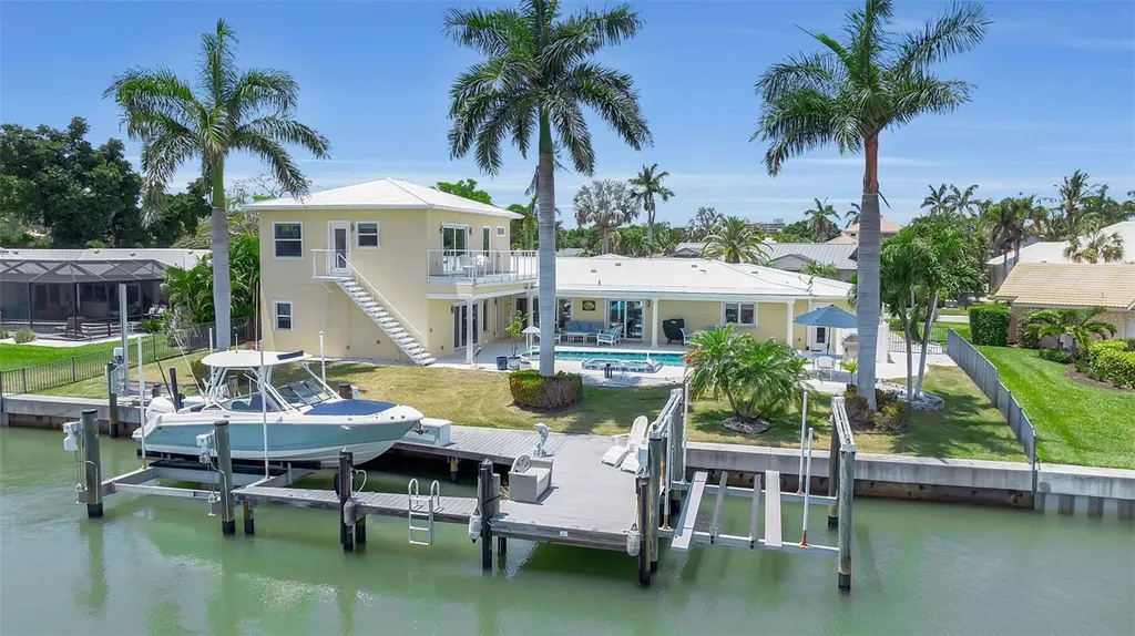 524 Hornblower Lane Longboat Key FL 34228