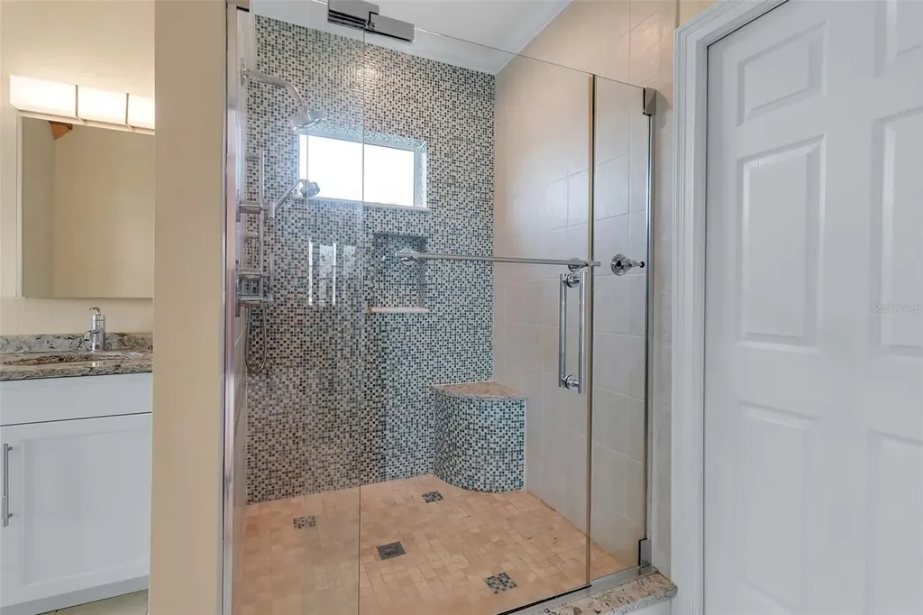 524 Hornblower Lane Longboat Key FL 34228