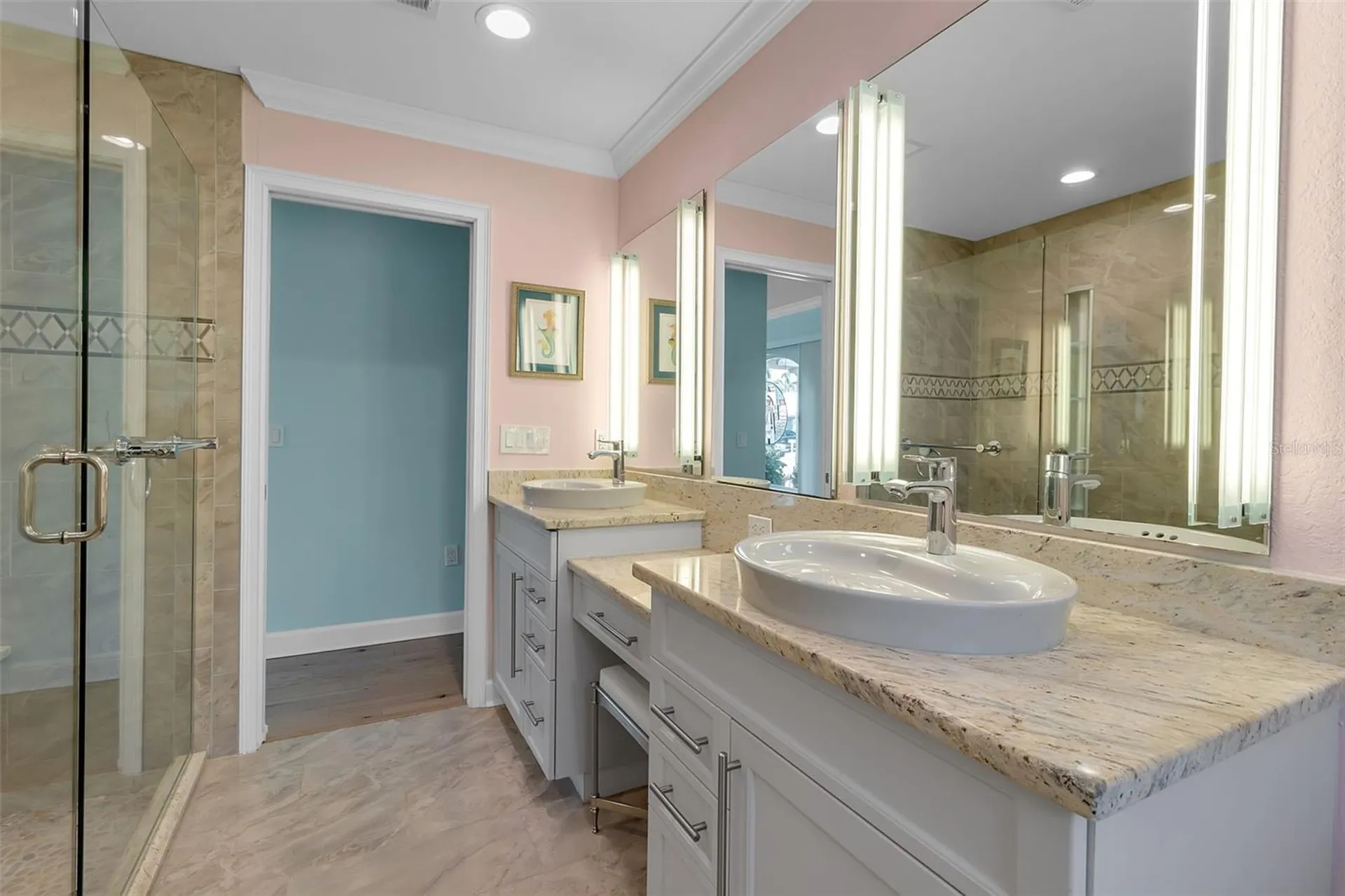 524 Hornblower Lane Longboat Key FL 34228