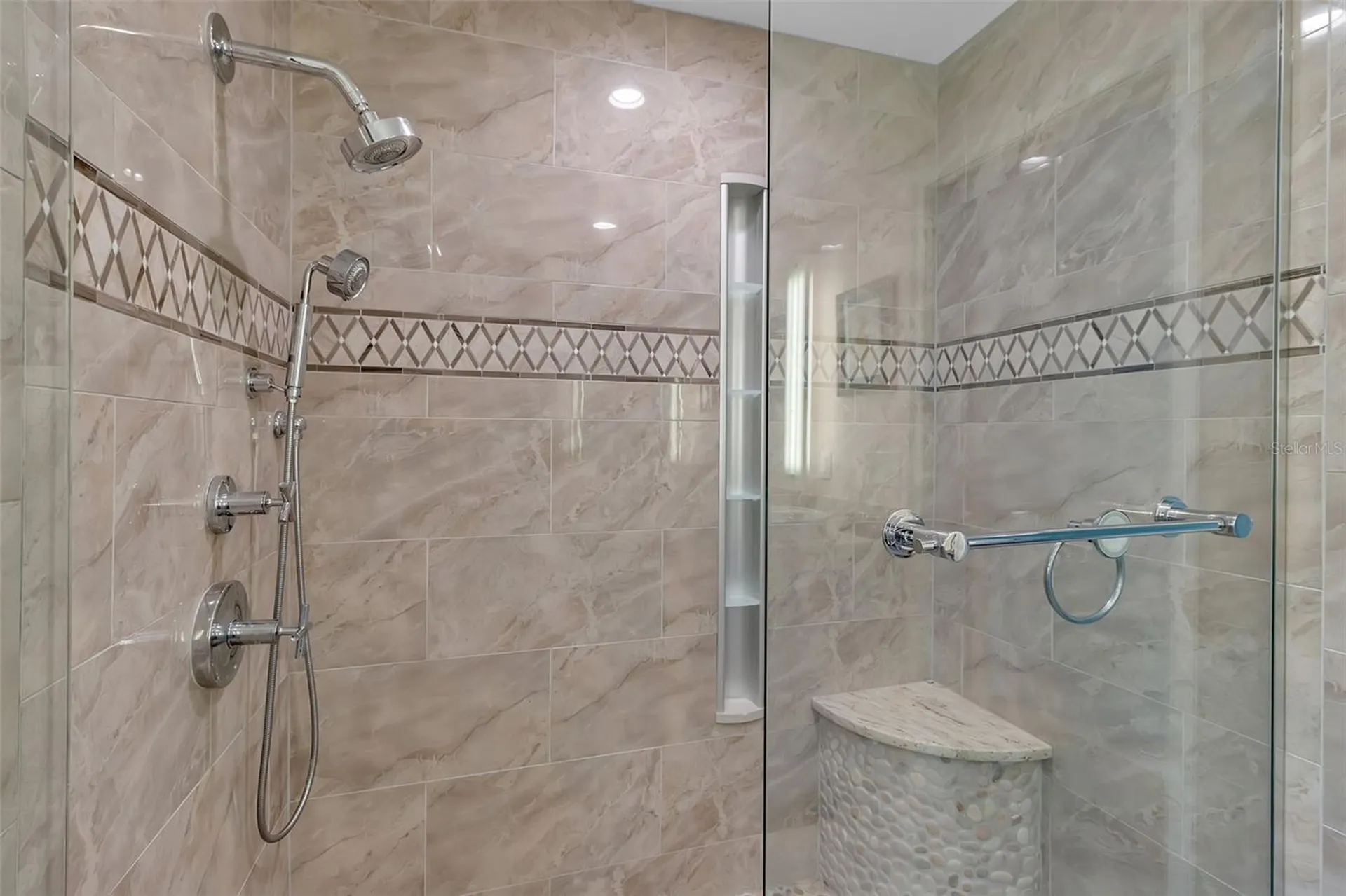 524 Hornblower Lane Longboat Key FL 34228