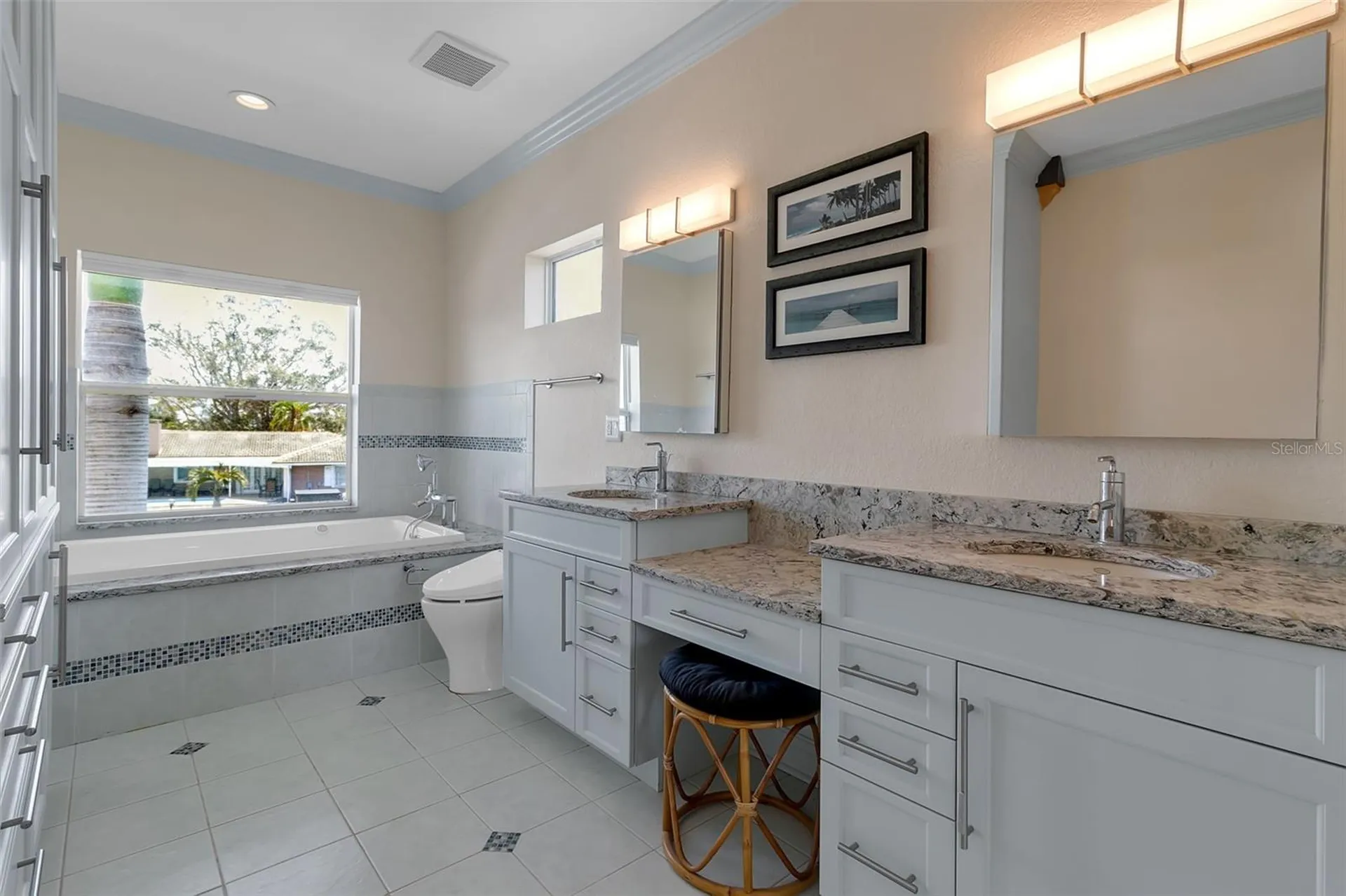 524 Hornblower Lane Longboat Key FL 34228