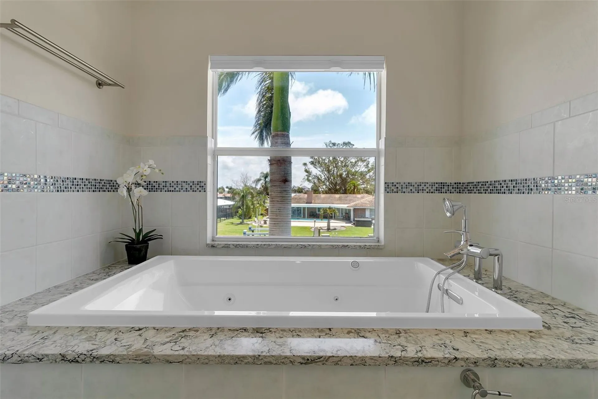 524 Hornblower Lane Longboat Key FL 34228