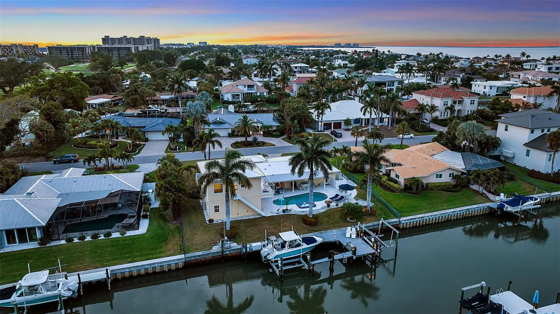 524 Hornblower Lane Longboat Key FL 34228