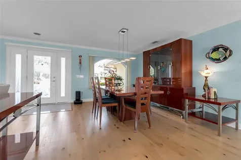 524 Hornblower Lane Longboat Key FL 34228