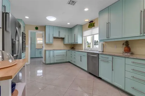 524 Hornblower Lane Longboat Key FL 34228