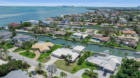 524 Hornblower Lane Longboat Key FL 34228