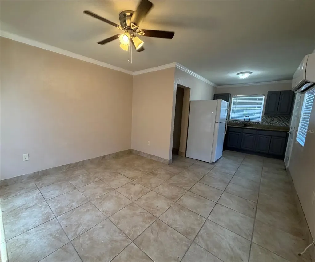 1015 Vine Avenue Clearwater FL 33755